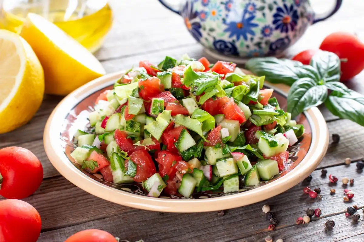 Salade de concombre à la menthe